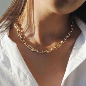 LOVE AERO LONDON LINK Chain Necklace NWT - gold and silver ONE SIZE